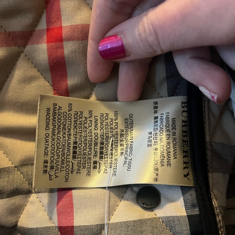 Black Burberry Quilted Jacket Medium - Picture 8 of 8